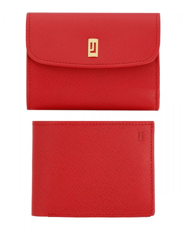 Red gift set for men and women