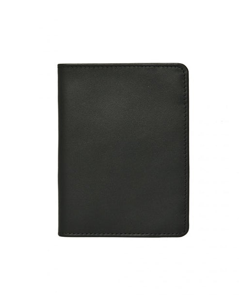 leather passport holder in UAE